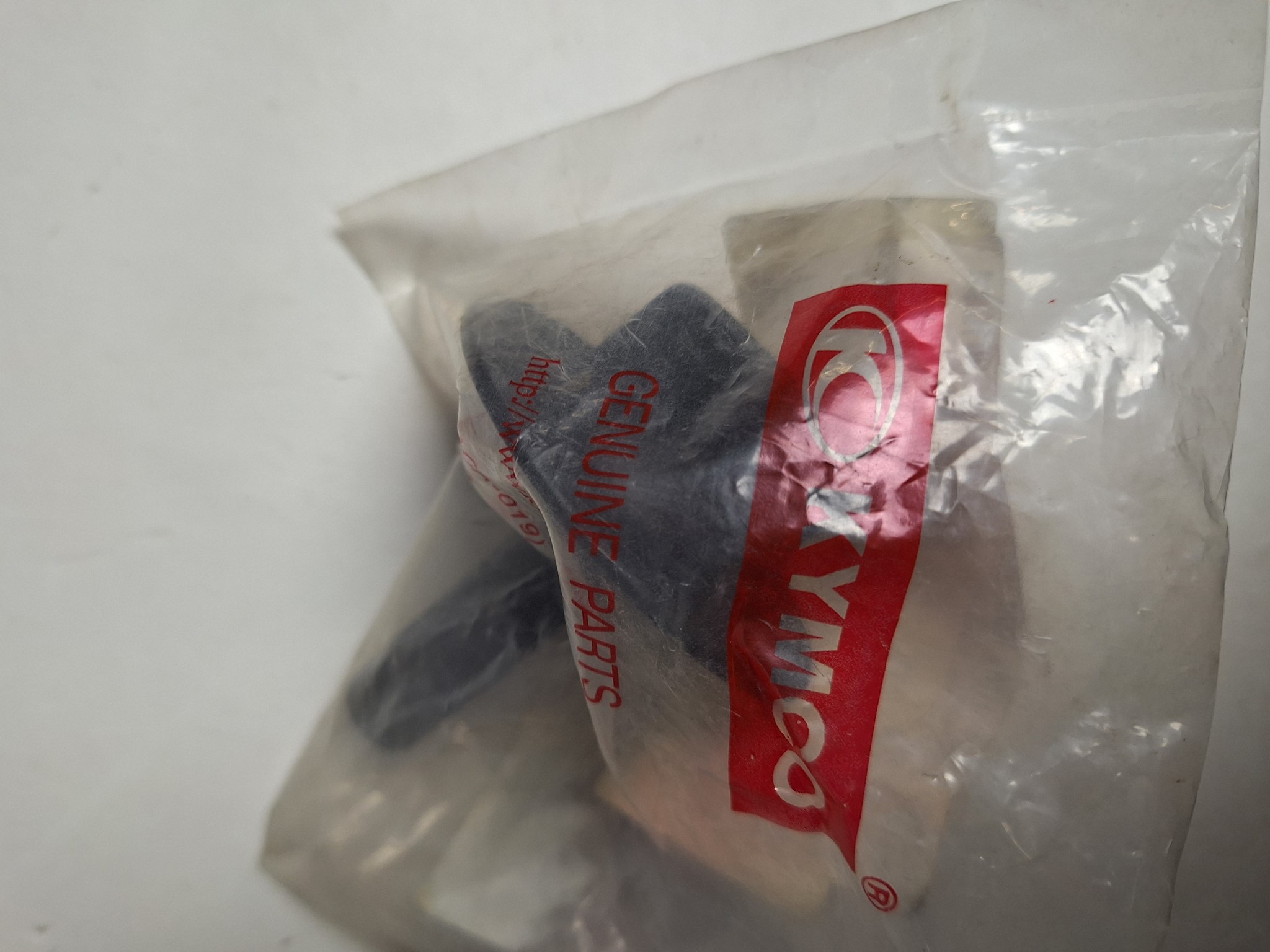 Picture of Kymco  MXU300 R 4T T3B  HEBEL BENZINHAHN  16951-LHM2-E00